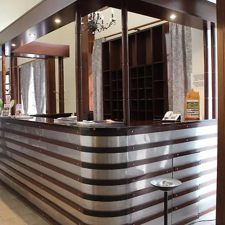 Galaxy Hotel 2*