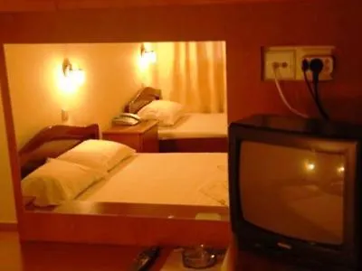 Galaxy Отель 2*